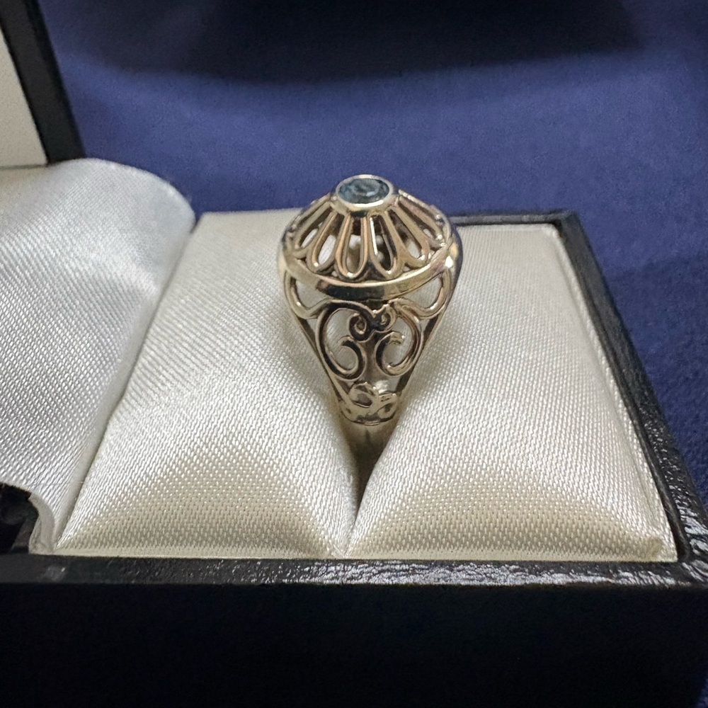 Ring*Sterling Silver Aquamarine Gemstone Floral Design Filigree Band - Picture 4 of 5
